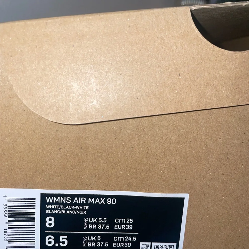 Air Max 90 Women's Size 8 White/Black - Picture 10 of 10